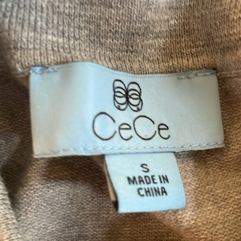 CeCe Collared Sweater - Picture 4 of 4